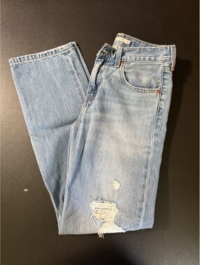 Levi's Low Pro Straight Light Wash Jeans Size 25